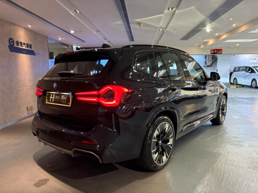 iX3 M-Sport - Image 2